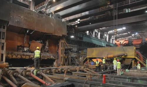 河鋼舞鋼第一軋鋼廠大檢修掠影 水電維修材料的“隱形戰場”